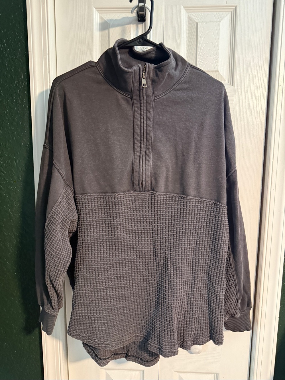 American Eagle Outfitters Gray Half-Zip Waffle Pullover